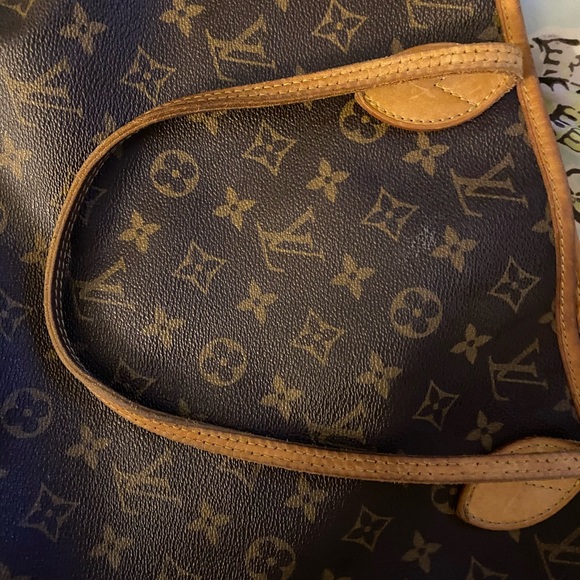 SOLD Authentic Louis Vuitton Neverfull mm - Picture 10 of 11